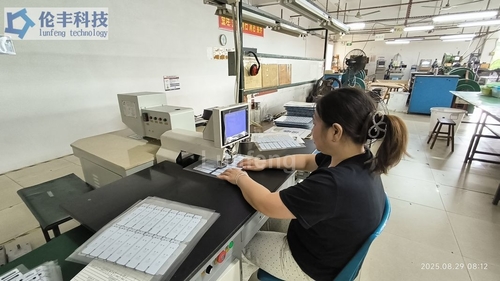 Membraanschakelaars: uw standaardoplossing voor elektronische interface
